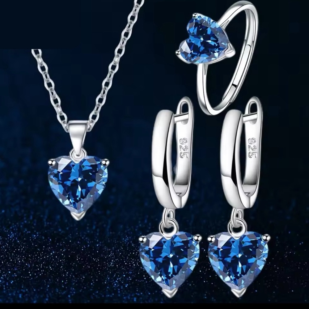 Maryse-Romantic Heart Zircon Set. 925S Silver.Earrings,Pendant&Necklace,Ring
